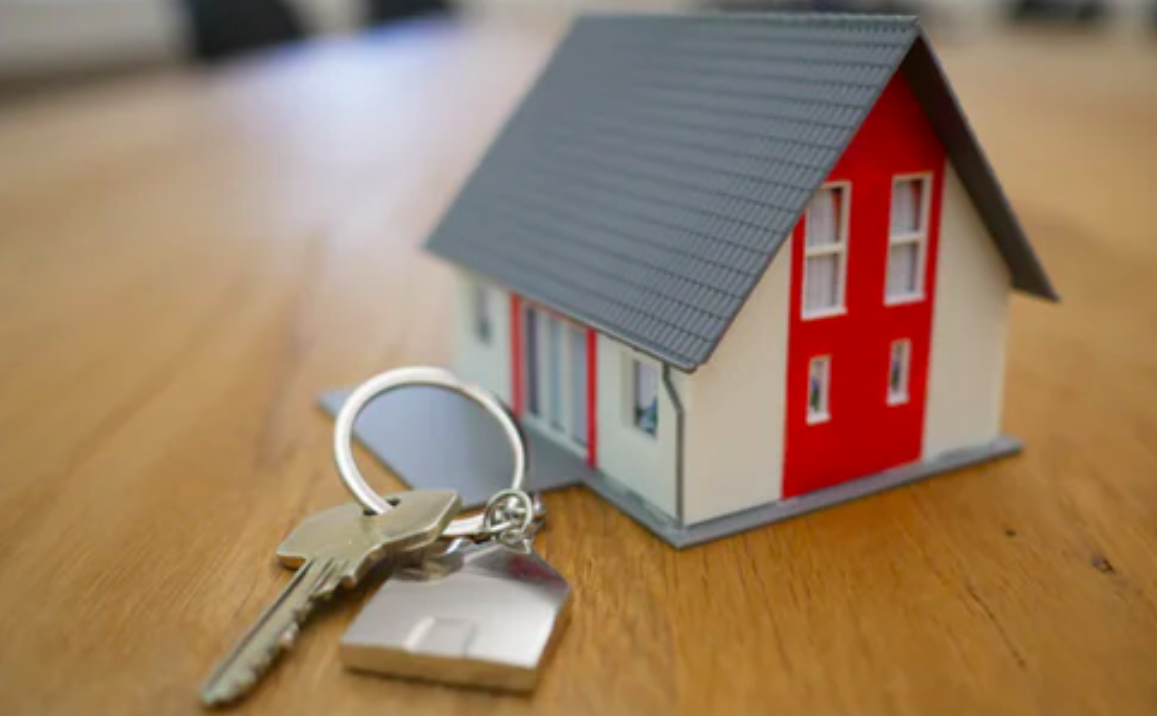 10 Tips For Creating Eye-Catching Real Estate Signs