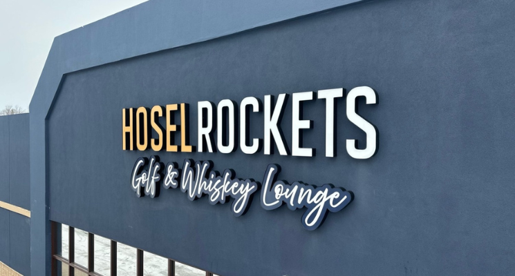 High-Impact Visibility – With illuminated and strategically placed signage, Hosel Rockets Golf & Whiskey Lounge is easy to spot, day or night.

