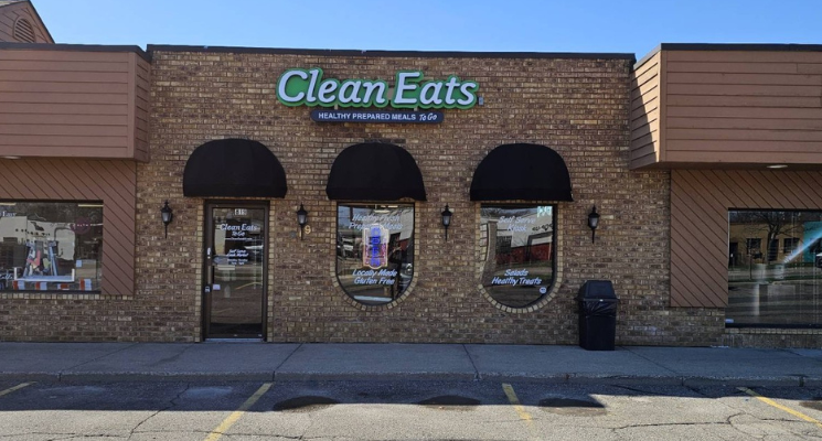 Clean Eats Signage