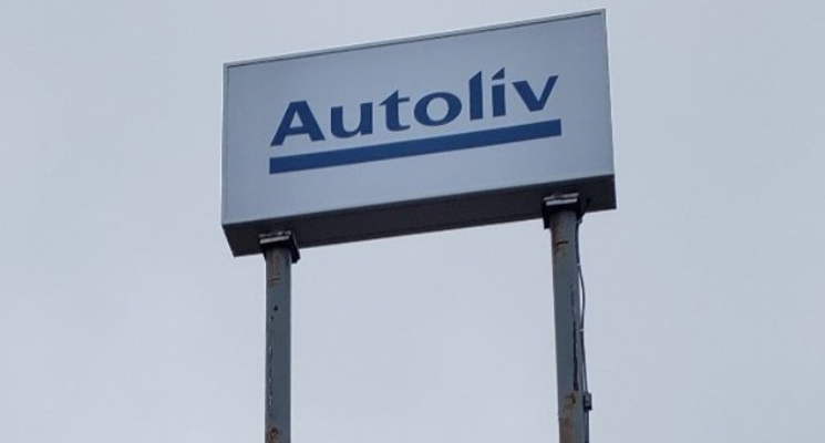 Automotive signage solutions