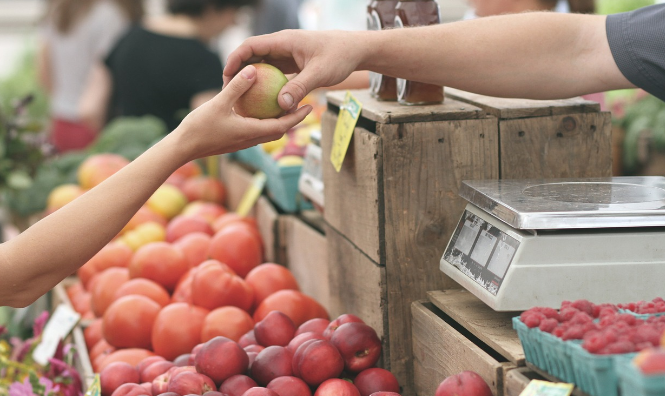 Farmers Market: Ideas To Sell More Produce & Handmade Goods
